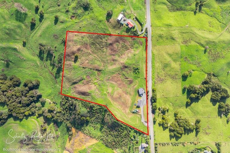 Photo of property in 194 Heatley Road, Whakapirau, Maungaturoto, 0583