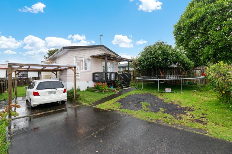 Photo of property in 2/78 Palmers Road, Clendon Park, Auckland, 2103
