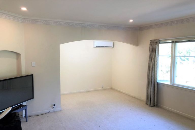 Photo of property in 26a Queens Parade, Devonport, Auckland, 0624