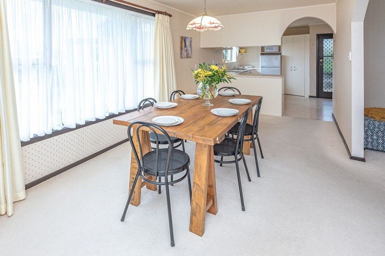 Photo of property in 17 Karamu Street, Tawhero, Whanganui, 4501