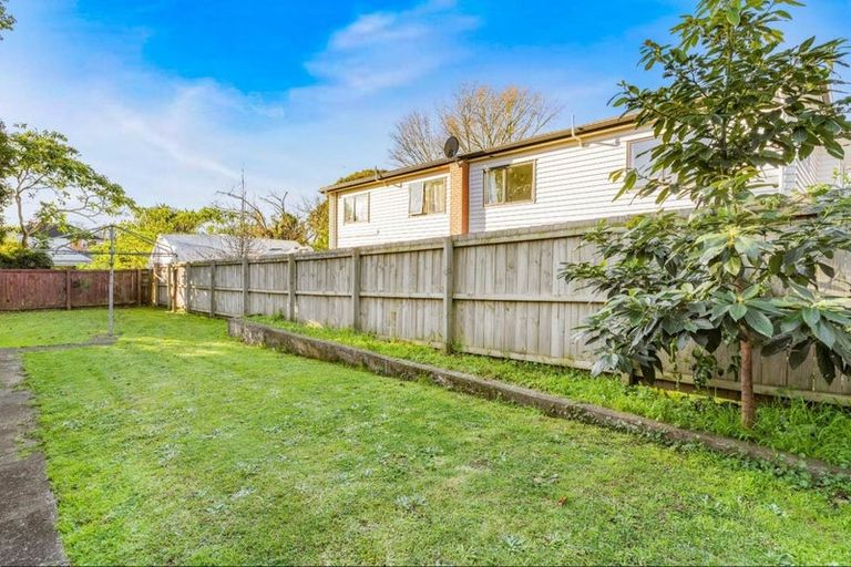 Photo of property in 6b Claymore Street, Manurewa, Auckland, 2102