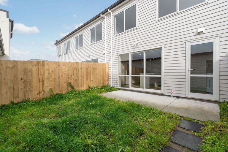 Photo of property in 34 Kauri Heart Avenue, Takanini, 2112
