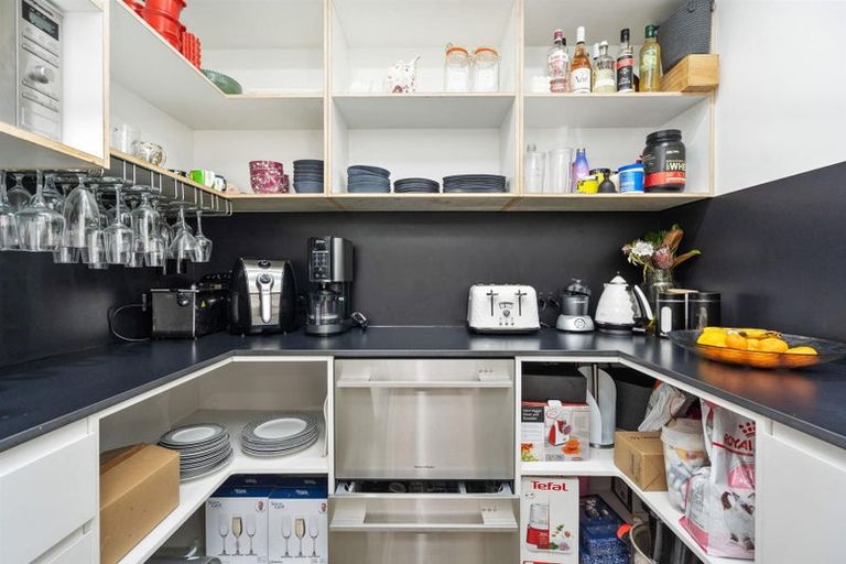 Photo of property in 4 Catherin Servant Close, Maunu, Whangarei, 0110