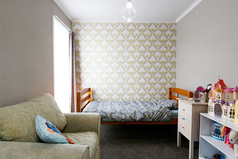 Photo of property in 1a Carthew Street, Feilding, 4702