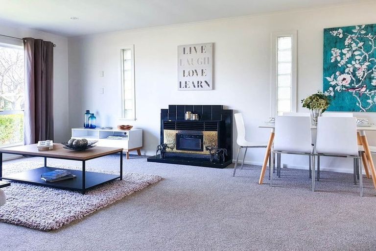 Photo of property in 6 Birdwood Road, Pukekohe, 2120