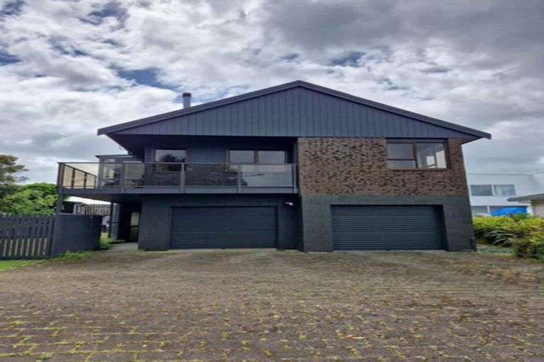 Photo of property in 19 Kellyville Heights, Merrilands, New Plymouth, 4312