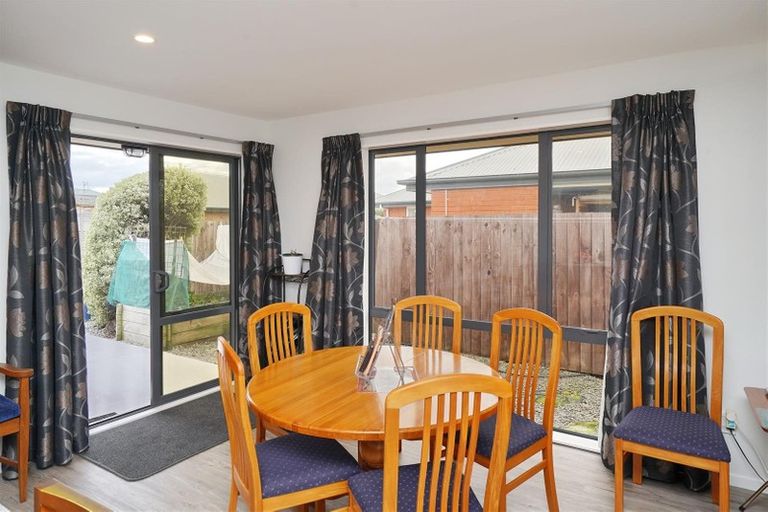 Photo of property in 6a Pentecost Road, Rangiora, 7400