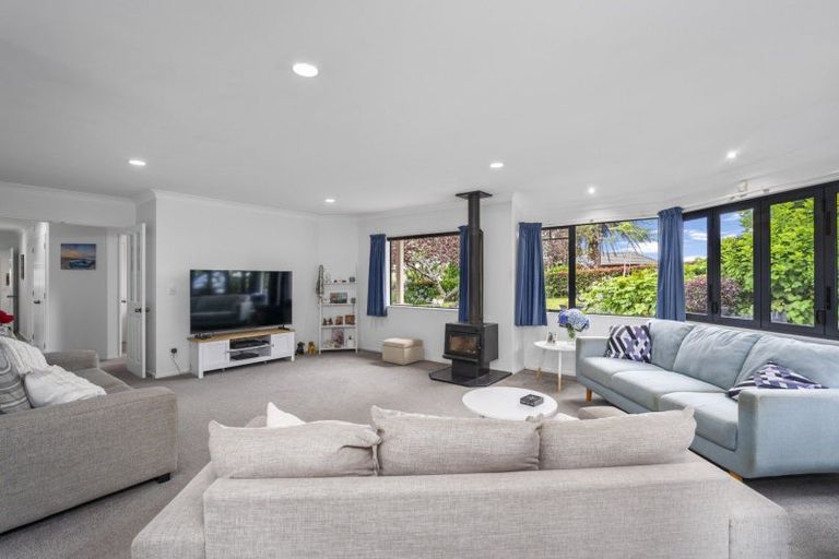 Photo of property in 10 Finlayson Place, Welcome Bay, Tauranga, 3112