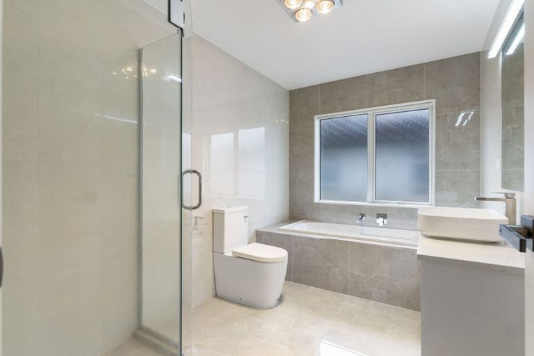 Photo of property in 21 Frisken Road, Flat Bush, Auckland, 2019