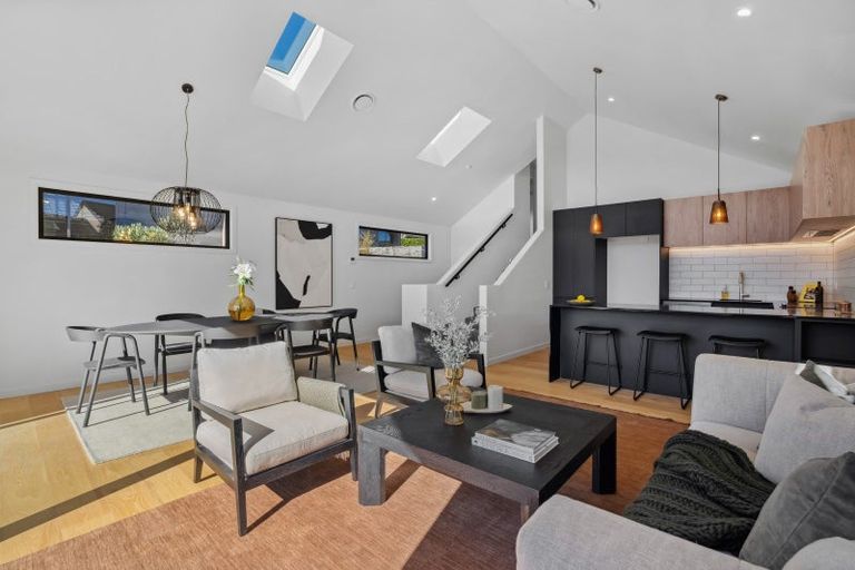 Photo of property in 45a Mcadam Drive, Jacks Point, Queenstown, 9371