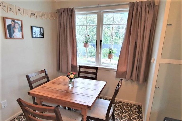 Photo of property in 117 Fitzherbert Street, Featherston, 5710