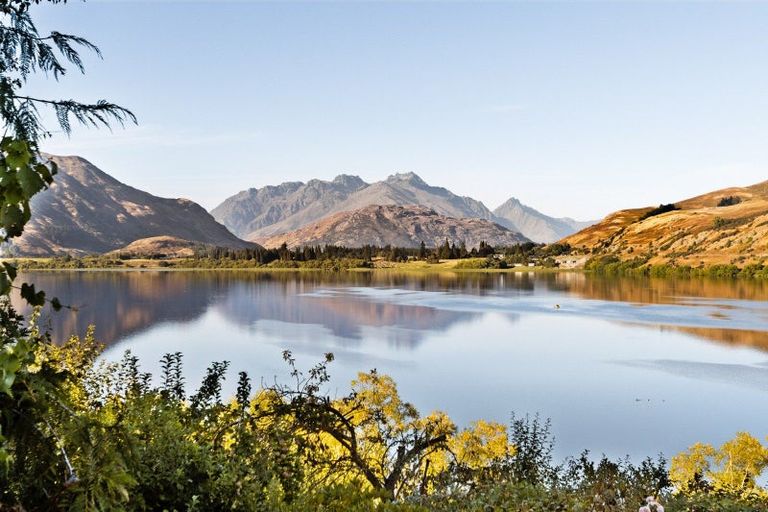 Photo of property in 103 Arrowtown-lake Hayes Road, Lake Hayes, Queenstown, 9371