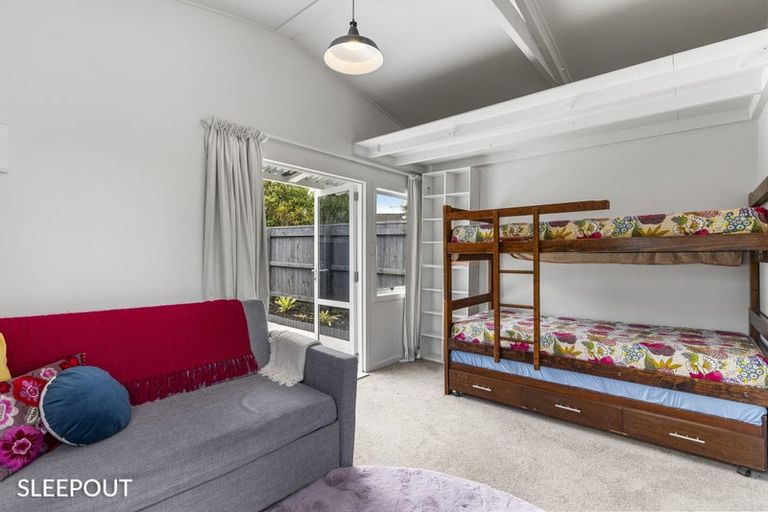 Photo of property in 28 Browns Avenue, Pakuranga, Auckland, 2010