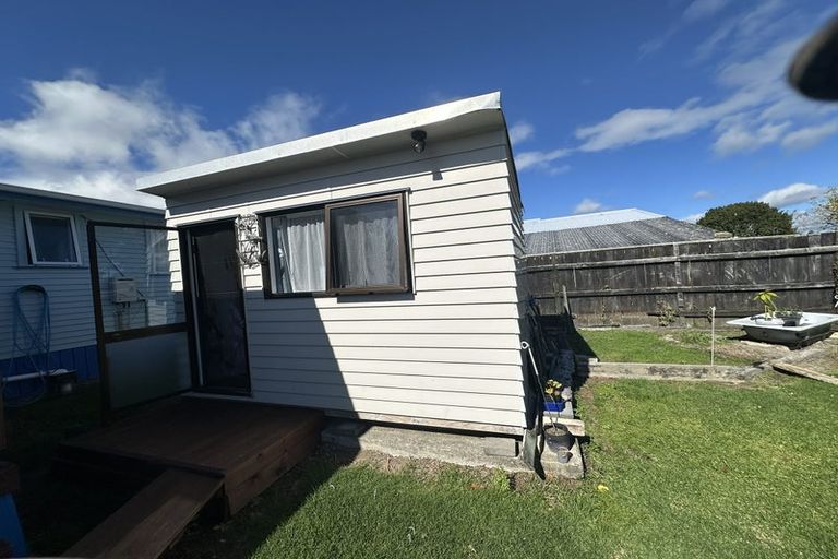 Photo of property in 48 College Road, Edgecumbe, 3120