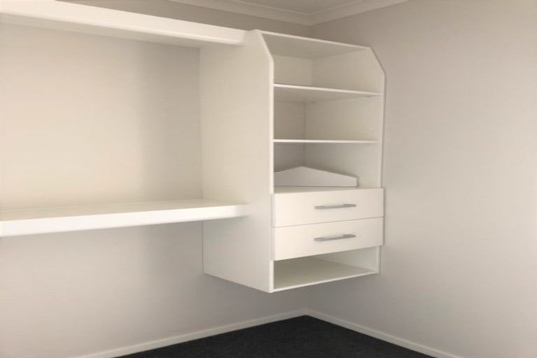 Photo of property in 30 Awataha Crescent, Pyes Pa, Tauranga, 3110