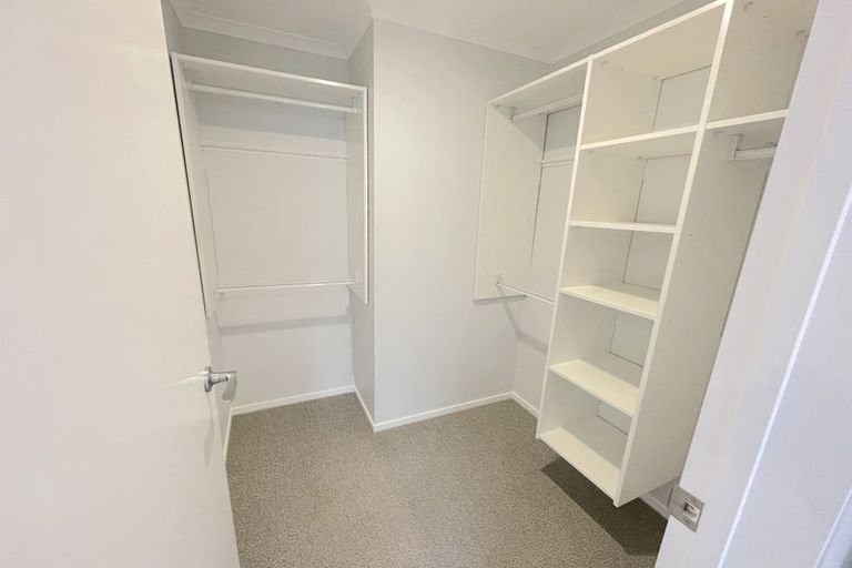 Photo of property in 74 Mackay Drive, Greenhithe, Auckland, 0632