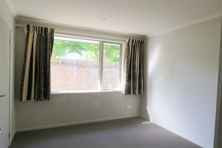 Photo of property in 396 Mangorei Road, Highlands Park, New Plymouth, 4312