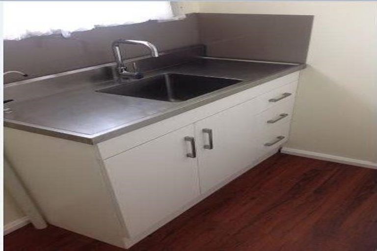 Photo of property in 17 Doctors Hill Road, Maungaturoto, 0520