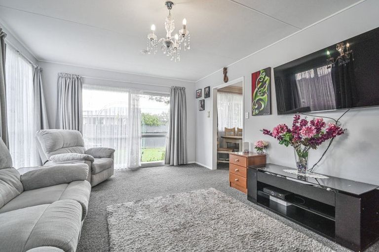 Photo of property in 406 Portsmouth Road, Flaxmere, Hastings, 4120