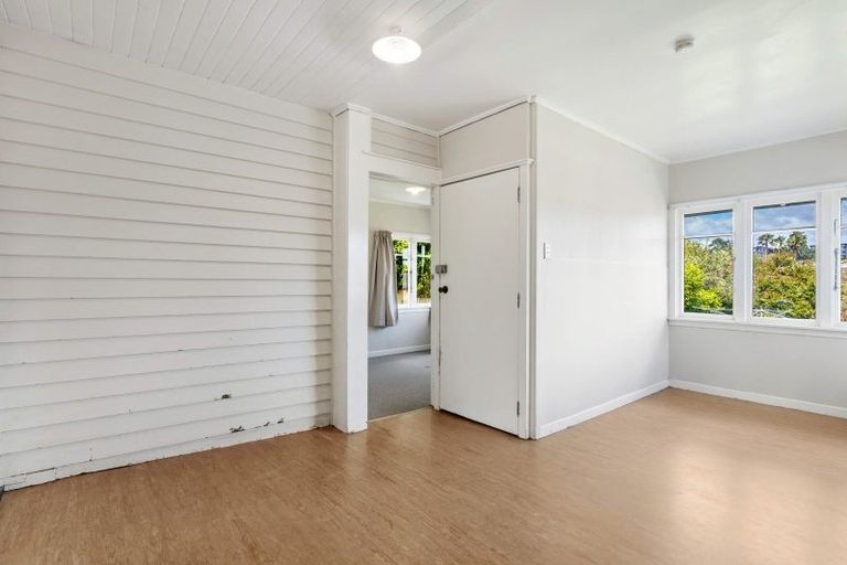 Photo of property in 68 Moa Road, Point Chevalier, Auckland, 1022