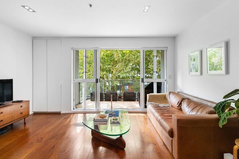 Photo of property in Highgate Towers, 1c/8 Howe Street, Freemans Bay, Auckland, 1011