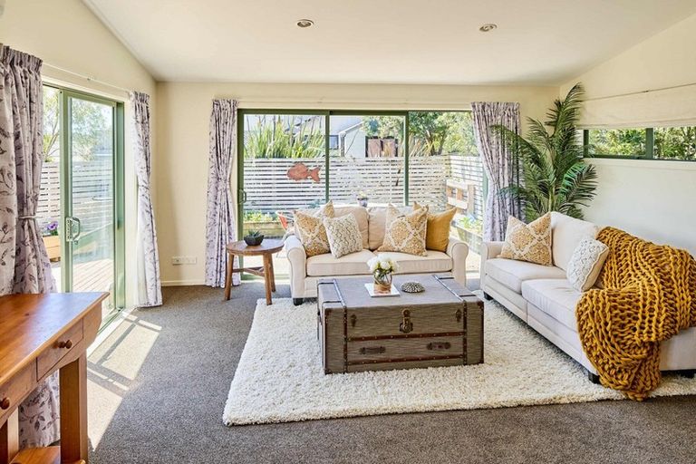 Photo of property in 42f James Cook Drive, Whitby, Porirua, 5024