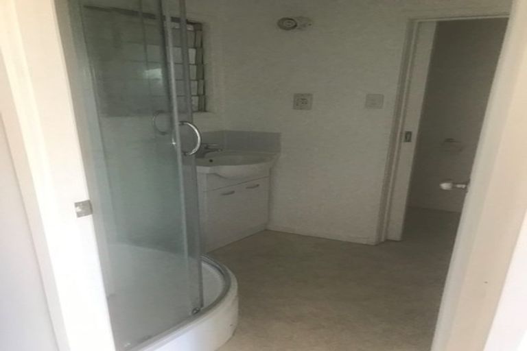 Photo of property in 280b Motutara Road, Muriwai, 0881