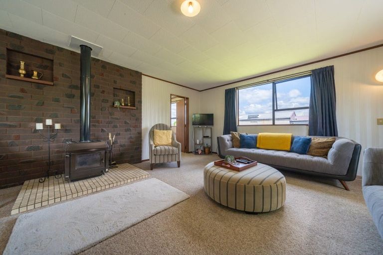 Photo of property in 4 Pompolona Street, Te Anau, 9600