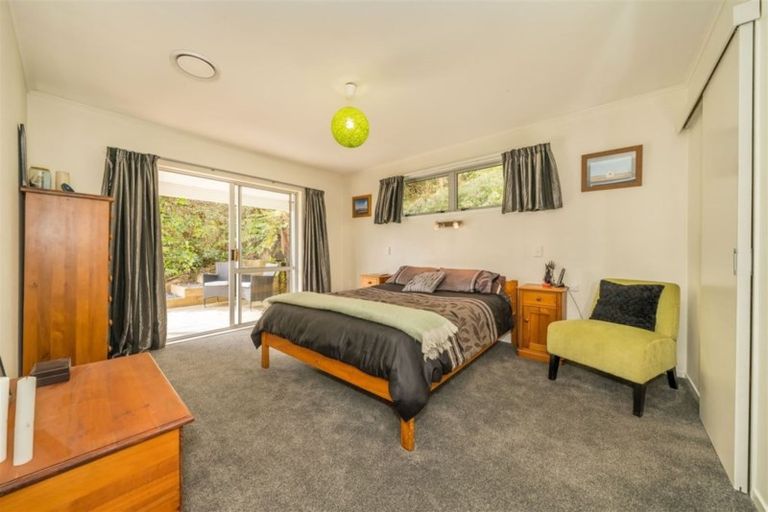 Photo of property in 217 Katherine Mansfield Drive, Whitemans Valley, Upper Hutt, 5371