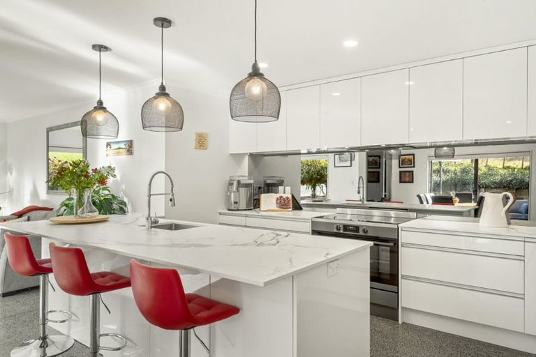 Photo of property in 108 Paremoremo Road, Lucas Heights, Auckland, 0632