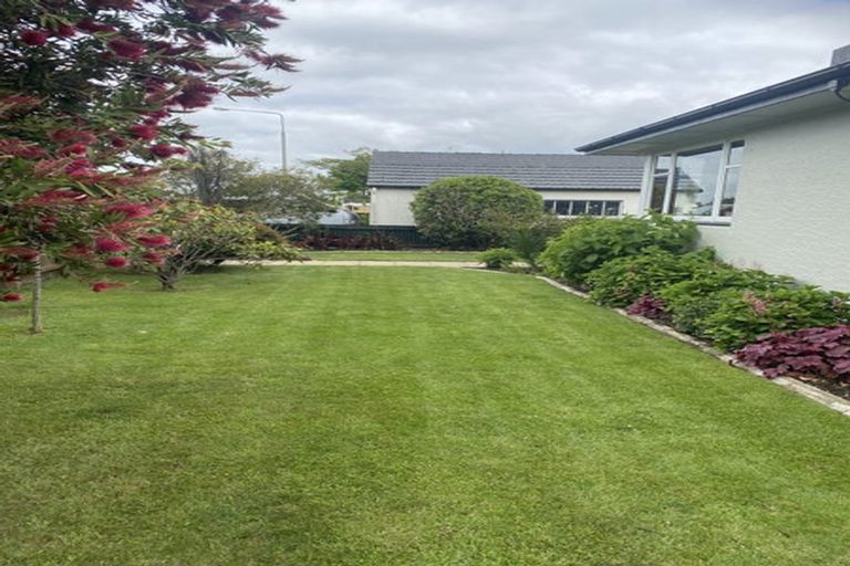 Photo of property in 90 Blackett Street, Rangiora, 7400