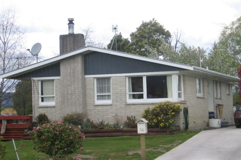 Photo of property in 10 Apollo Place, Sunnybrook, Rotorua, 3015