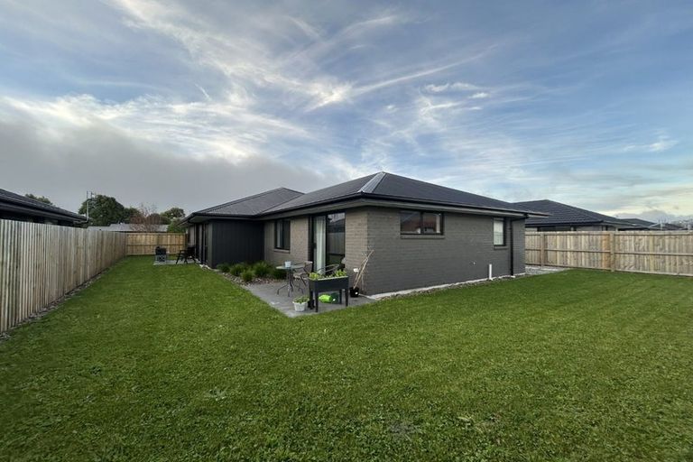 Photo of property in 32 Glovers Road, Halswell, Christchurch, 8025