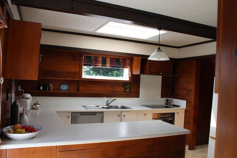 Photo of property in 25 Saint Andrews Terrace, St Andrews, Hamilton, 3200