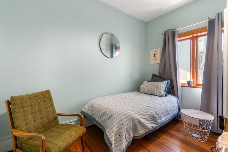 Photo of property in 42 Tirangi Road, Rongotai, Wellington, 6022