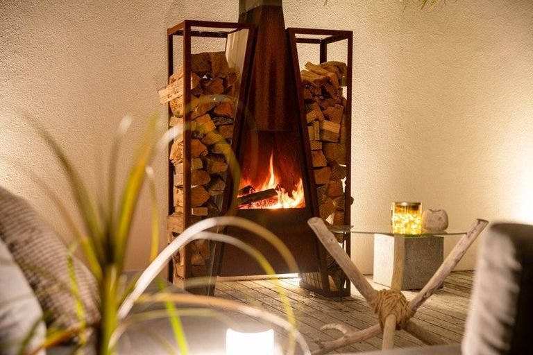 Photo of property in 155 Paetawa Road, Peka Peka, Waikanae, 5391