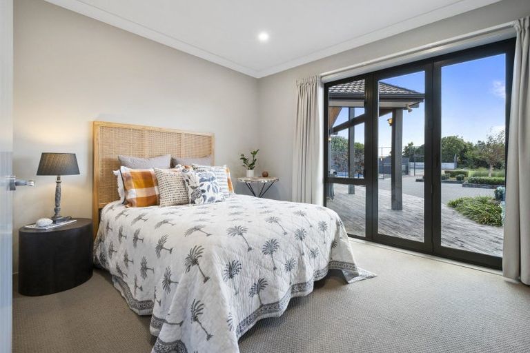Photo of property in 70 Kakariki Road, Marton, 4787