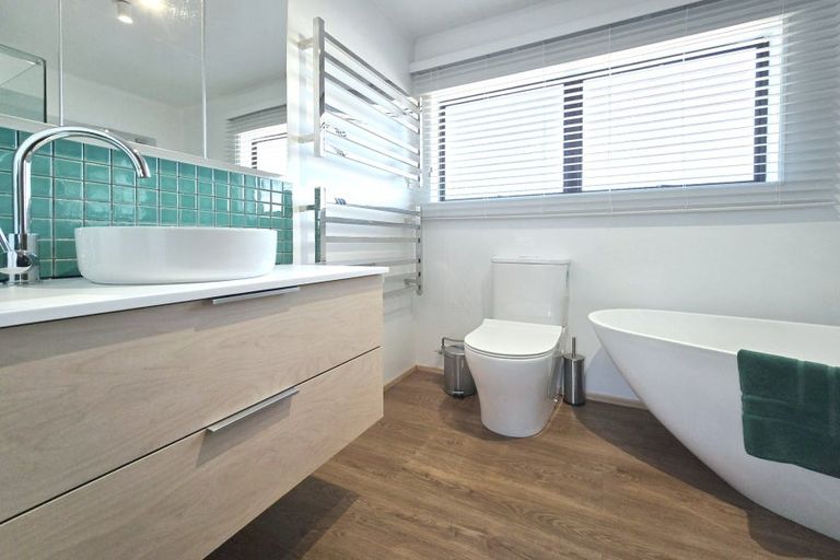 Photo of property in 3 Breadalbane Road, Havelock North, 4130