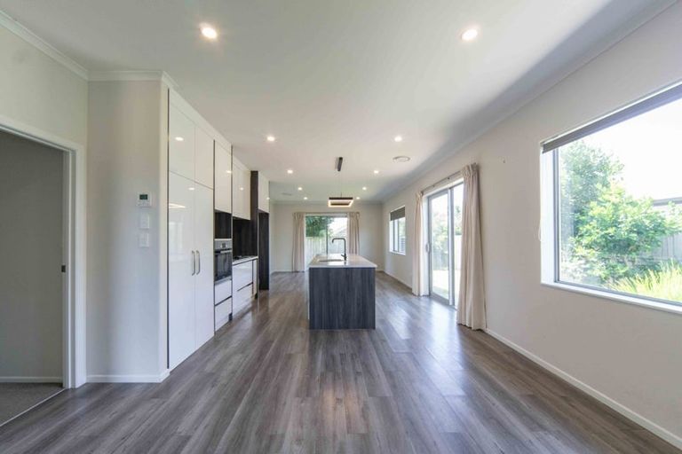 Photo of property in 45 North Ridge Drive, Rototuna North, Hamilton, 3210