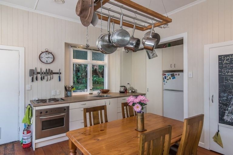 Photo of property in 38a Gavin Road, Raumati Beach, Paraparaumu, 5032