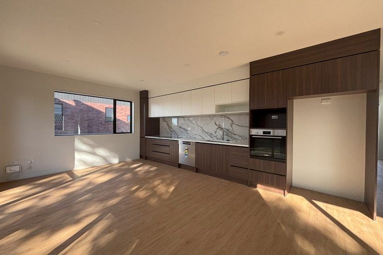 Photo of property in 796 Chapel Road, Northpark, Auckland, 2016