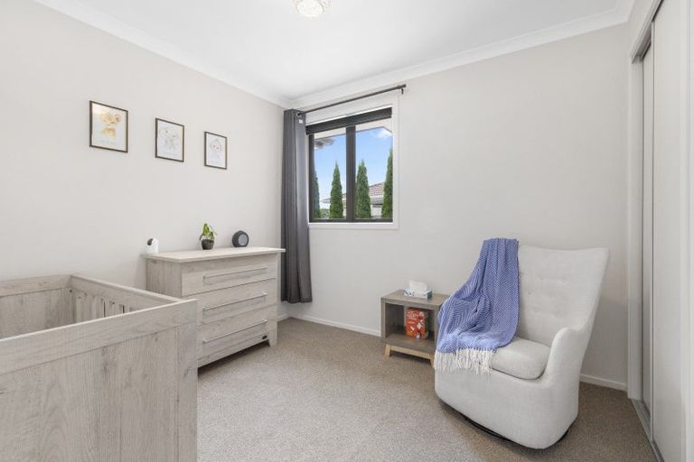 Photo of property in 12a Henry Curd Terrace, Pukekohe, 2120