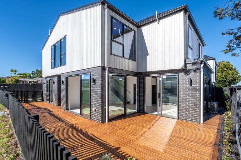 Photo of property in 61a Marendellas Drive, Bucklands Beach, Auckland, 2014