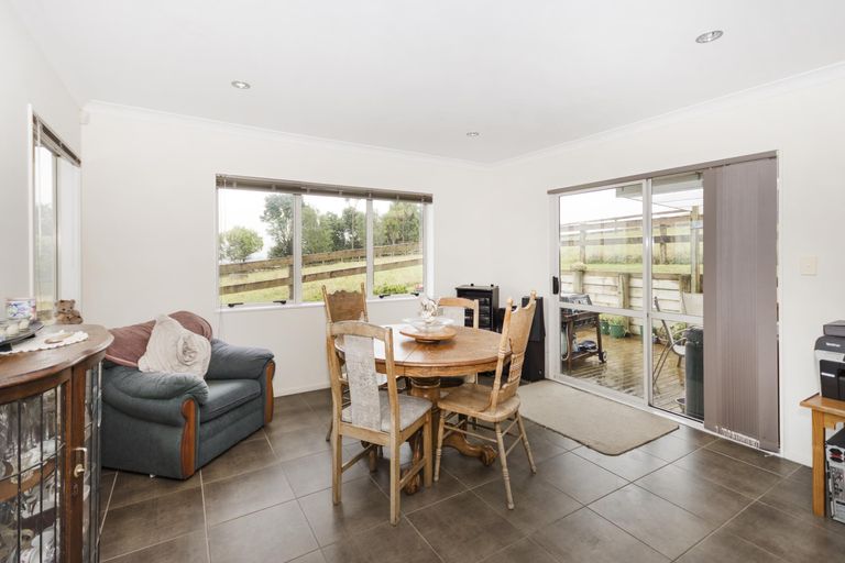 Photo of property in 118d Barnaby Road, Tuakau, 2121