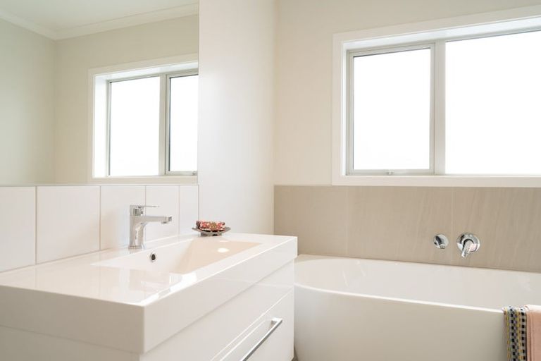 Photo of property in 34b Rochdale Drive, Churton Park, Wellington, 6037