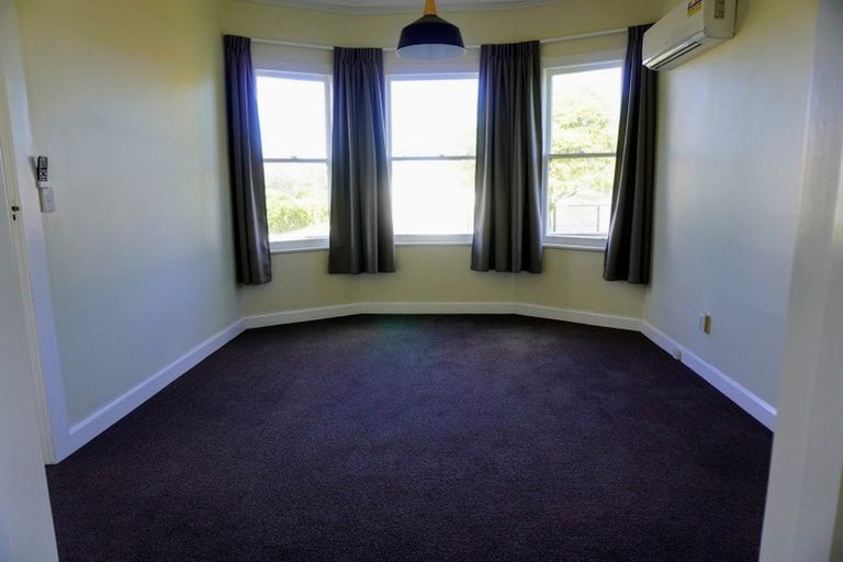 Photo of property in 18 Swiss Avenue, Gonville, Whanganui, 4501