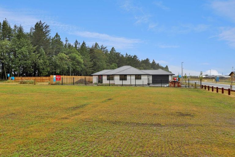 Photo of property in 36 Arrowsmith Drive, Methven, 7730
