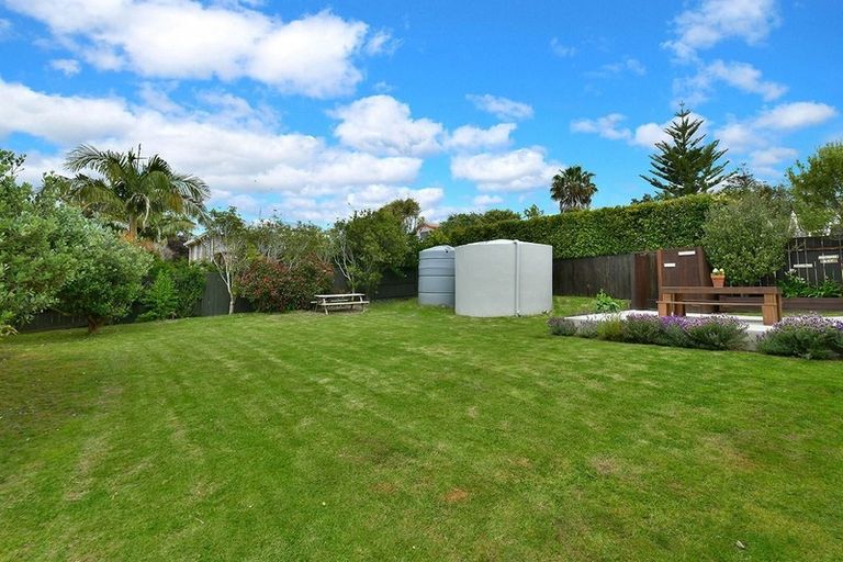 Photo of property in 1251 Whangaparaoa Road, Gulf Harbour, Whangaparaoa, 0930