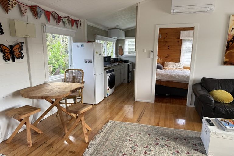 Photo of property in 138 Beach Road, Haumoana, 4102