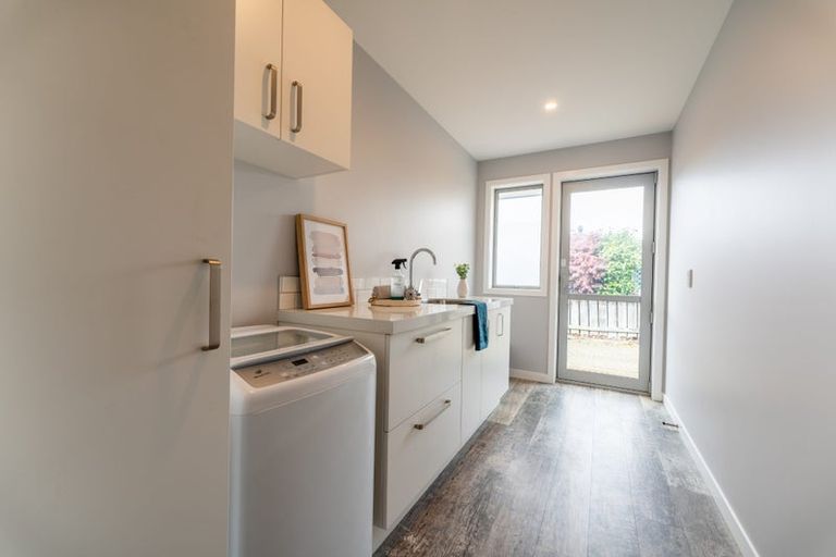 Photo of property in 17 Gordon Street, Weston, Oamaru, 9401